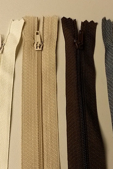 Spirala zamka błyskawicznego 3mm, niepodzielna, długość 40 cm