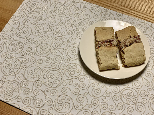 Świąteczne obrusy i szaliki Ornament złoty