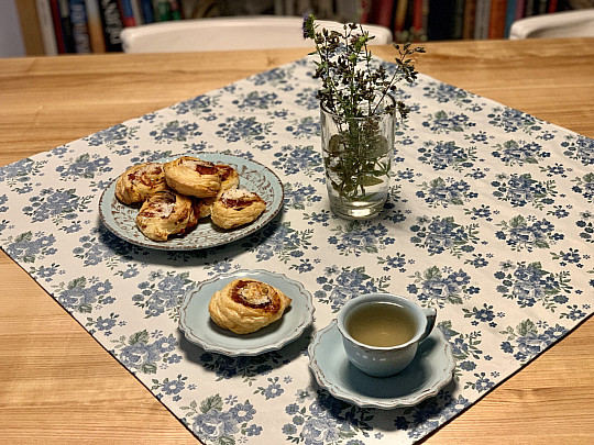 Obrus i szal TOSCANA VALERY niebieski kwiat