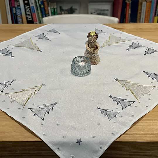 Haftowany obrus i szalik SZARE ZŁOTE DRZEWA