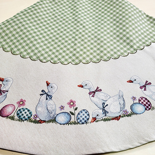 Okrągły obrus gobelinowy HUSSIČKY ZIELONA KRATA