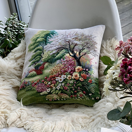 Poszewka na poduszkę z gobelinu MARTWA NATURA W PARKU