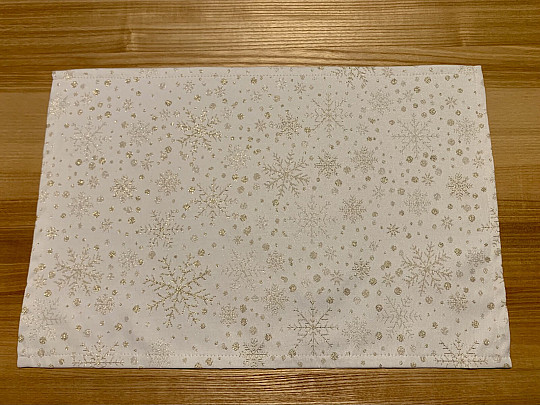 Nakrycie stołu świątecznego PŁATKI I ZŁOTO