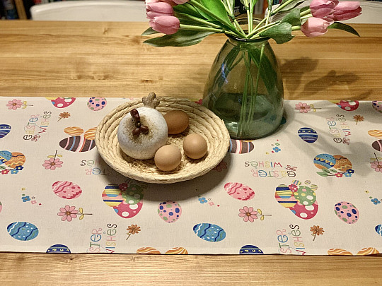 Świąteczny obrus JAJKO WIELKANOCNE