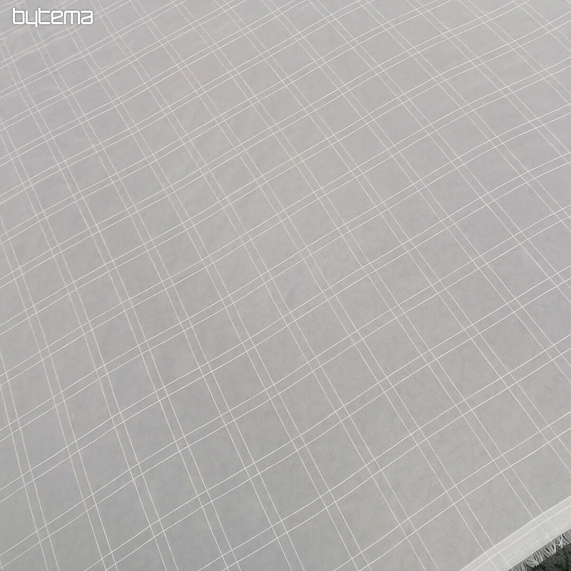 Firana woal w białą kratkę z kremową nitką