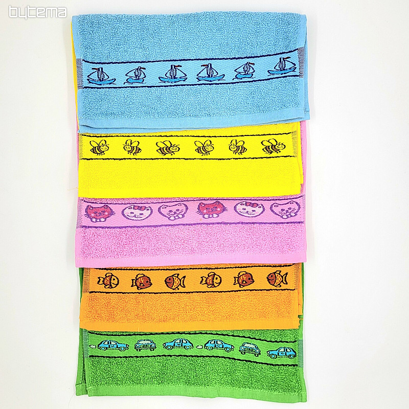 Kolorowy ręcznik dziecięcy