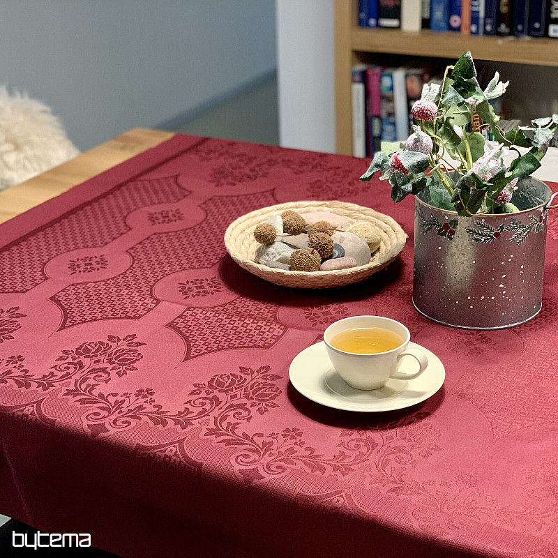 Obrus DAMASK bordowy 120x140