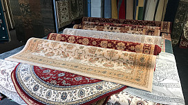 Szeroki wybór dywanów o różnych rozmiarach ....