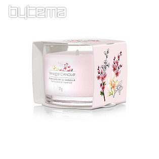 świeczka YANKEE CANDLE o zapachu PINK CHERRY