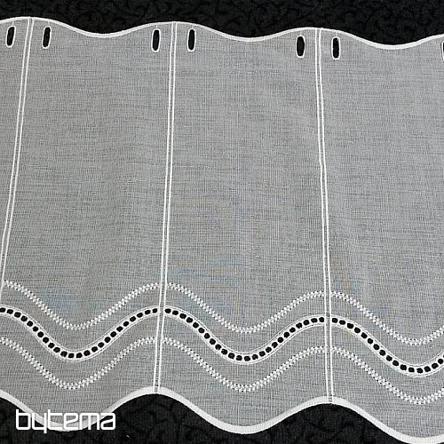 Nowoczesna haftowana firana V52 w kolorze kremowej bieli