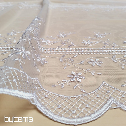 Firana z haftem 521/601