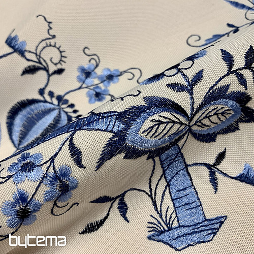Obrusy haftowane CEBULA NIEBIESKO-BIAŁA