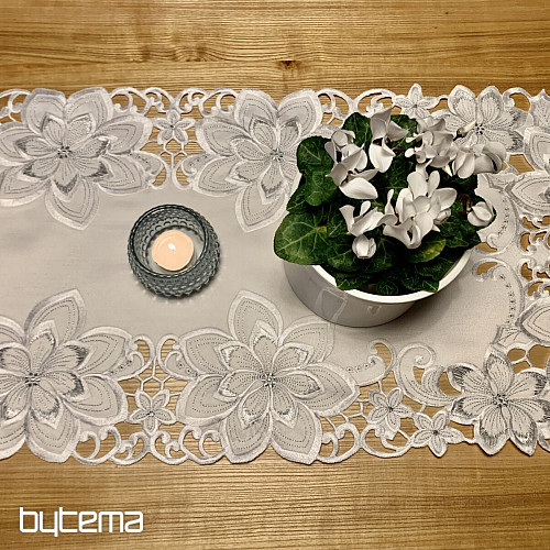 Haftowany obrus świąteczny Srebrna Gwiazda