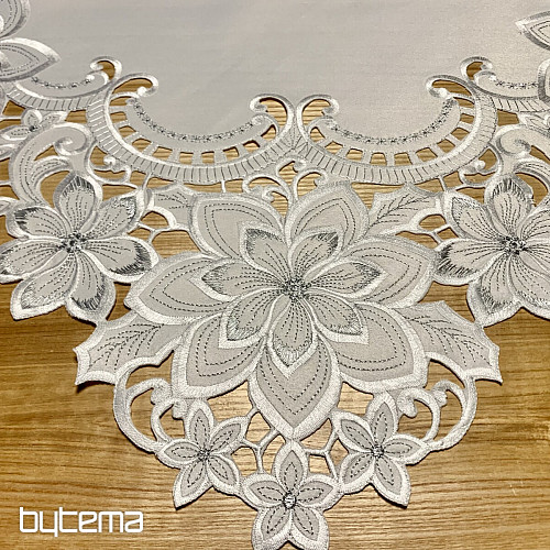 Haftowany obrus świąteczny Srebrna Gwiazda