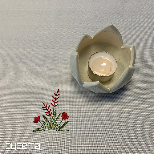 Haftowane obrusy i szale KURY haftowane w kolorze szarym