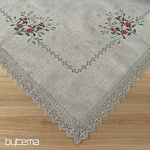 Koronkowy obrus z jemioły