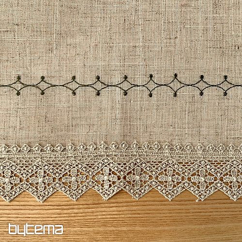 Koronkowy obrus z jemioły