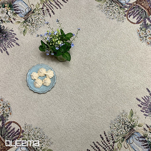 Obrus gobelinowy i szalik PIĘKNO W KOSZYKU