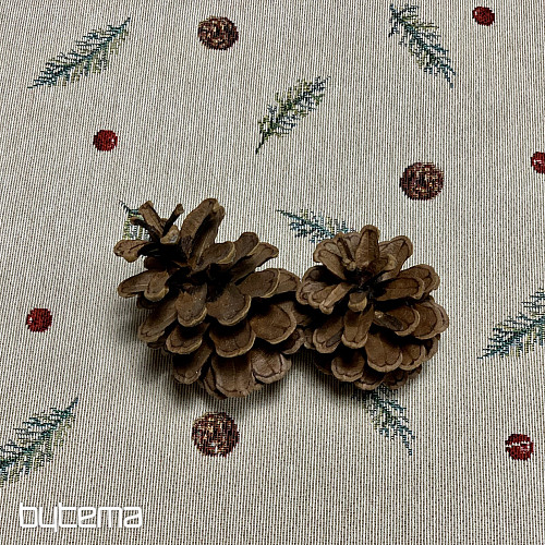 Okrągły obrus z gobelinu świątecznego ZIMOWY PTAK