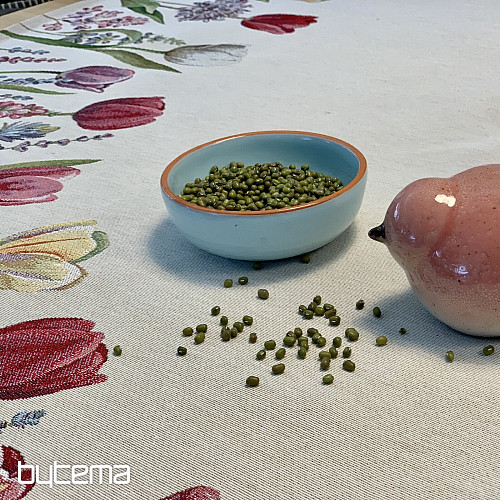 Okrągły obrus gobelinowy TULIPANY WIOSNA III