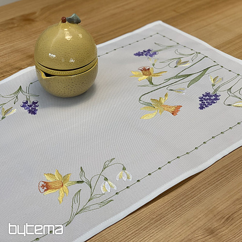 Obrus haftowany i szalik NARCYZA I ŚNIEŻNA CÓRKA