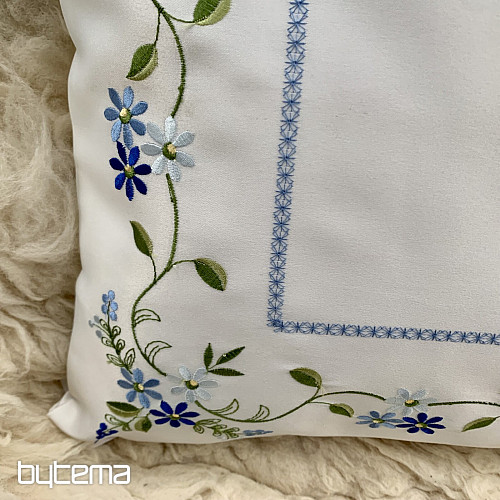 Haftowana okładka dekoracyjna ZAPOMNIANY KWIAT