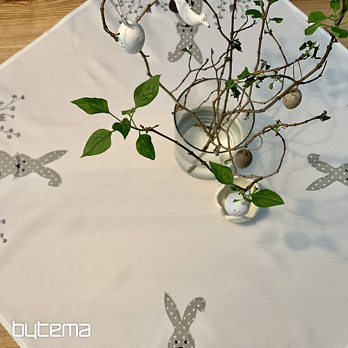 Obrusy i szaliki haftowane ZAJĄC