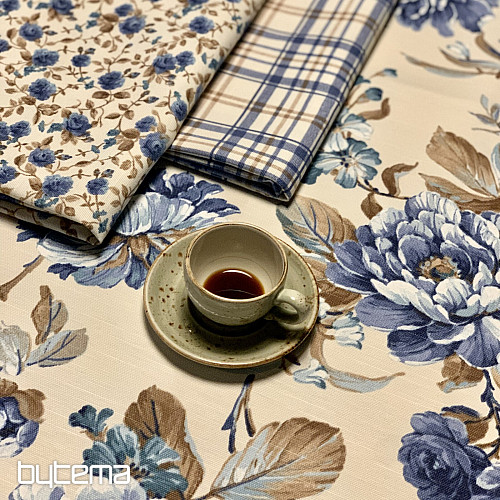 Obrus LAURA - duże niebieskie kwiaty