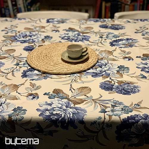 Obrus LAURA - duże niebieskie kwiaty