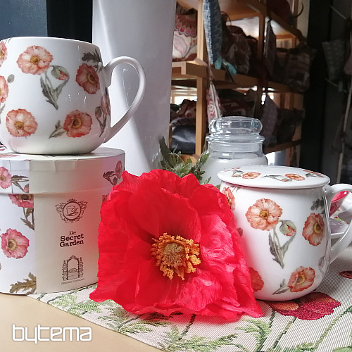 Kubek porcelanowy Dzikie maki pulchne