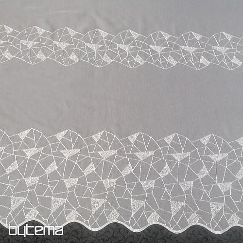 Firana z haftem V302